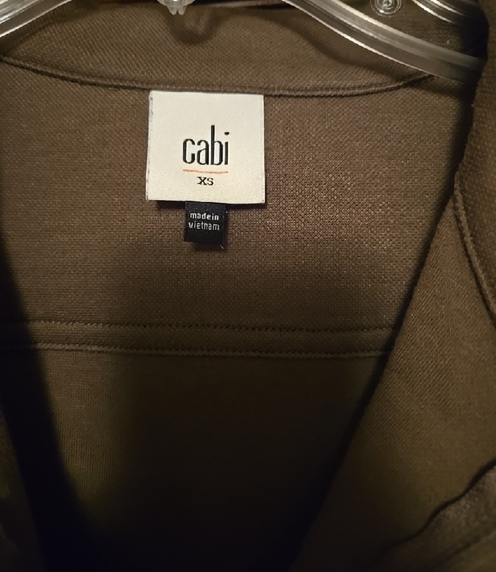 Cabi Casual Short Sleeve Zip Romper in Olive Green size XS - Picture 2 of 3